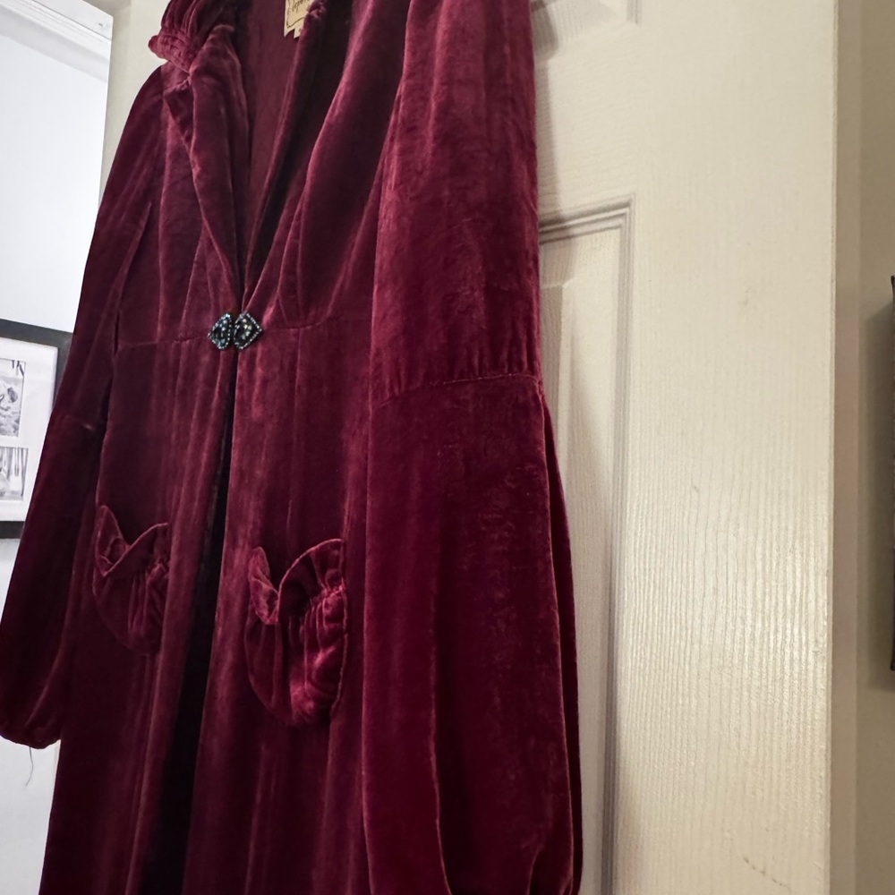 Nanette Lepore Raspberry Soft Velvet Jacket - Picture 6 of 8